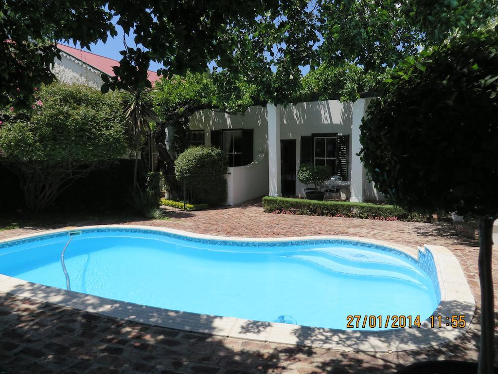 Buiten Verwagten Guest House Graaff-Reinet Zewnętrze zdjęcie